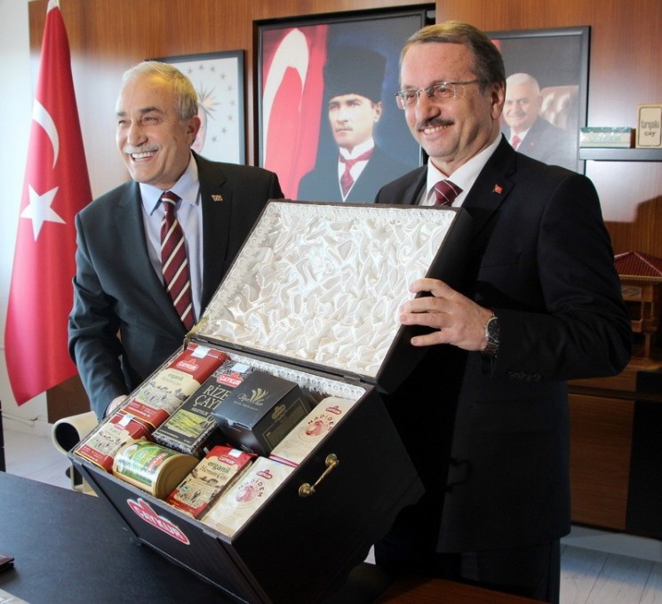 Tar�m Bakan�ndan �reticilerin Merakla Bekledi�i Organik Tar�m A��klamas�